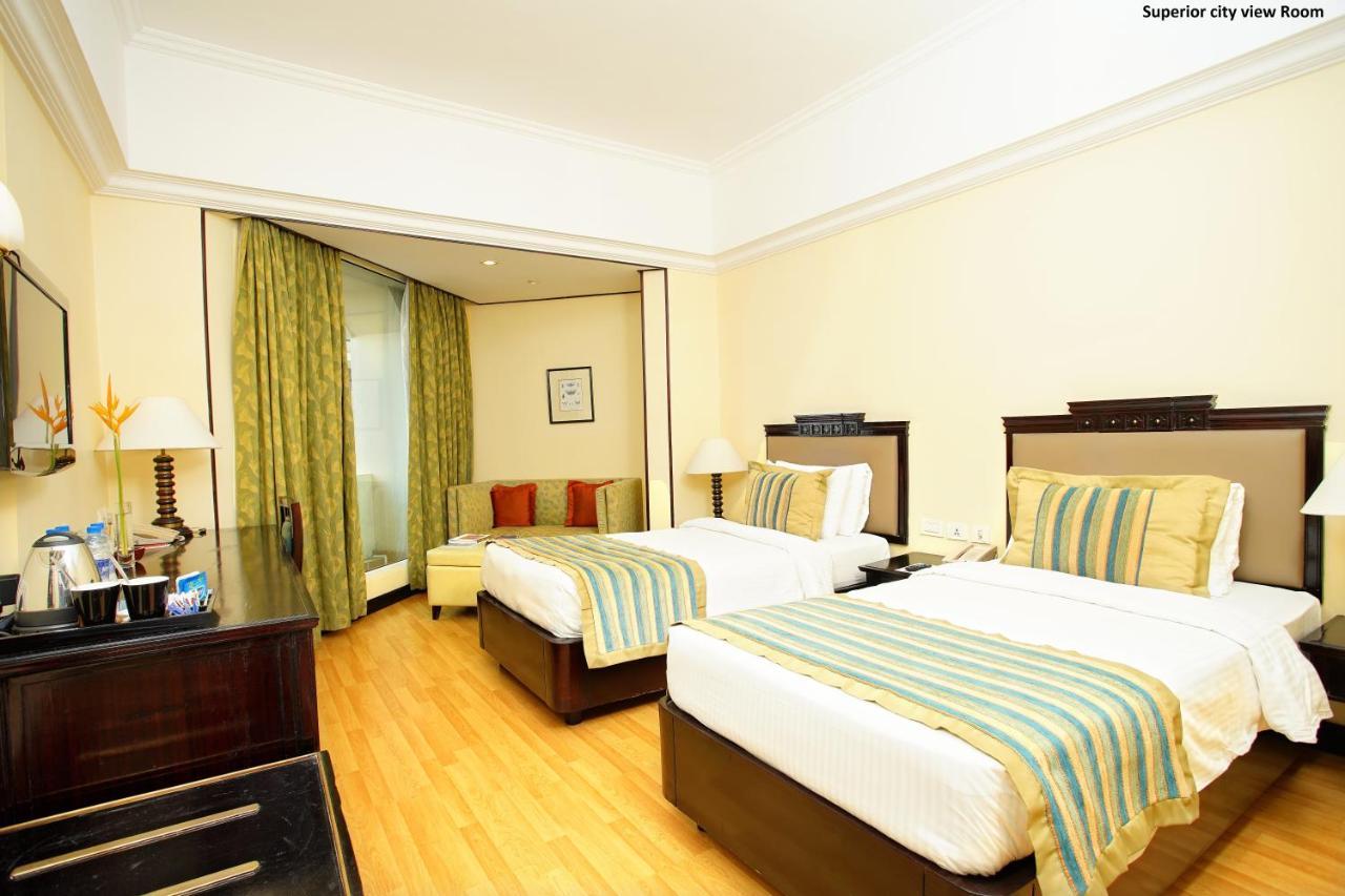 Vivanta Ernakulam, Marine Drive Коччи Экстерьер фото