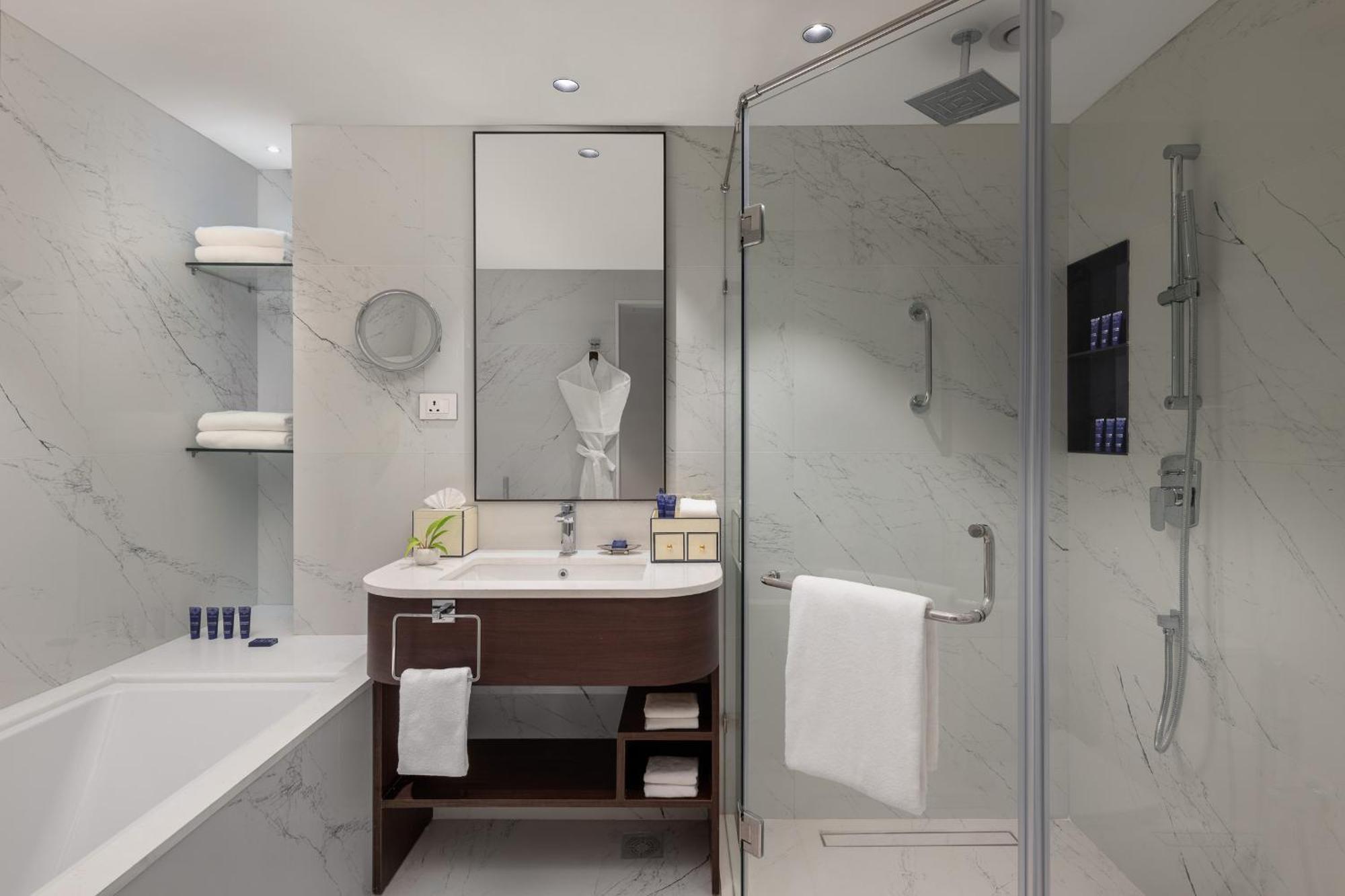 Vivanta Ernakulam, Marine Drive Коччи Экстерьер фото