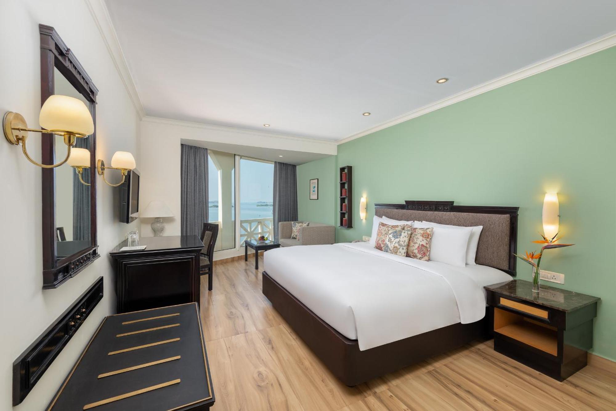 Vivanta Ernakulam, Marine Drive Коччи Экстерьер фото